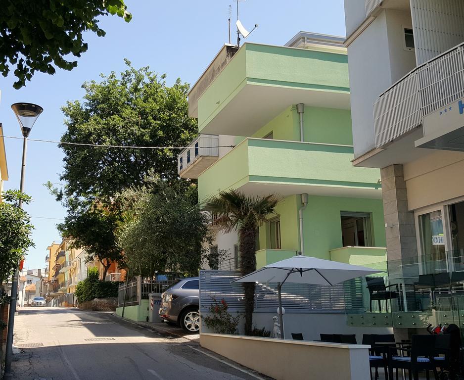 Residence Diffuso Arcobaleno Gabicce Mare Exterior photo